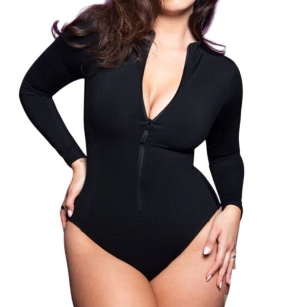 TA3 Surfy Swimsuit NWT Womens 4X Reg/Long Black Long-Sleeve One Piece Shapewear - Picture 5 of 13